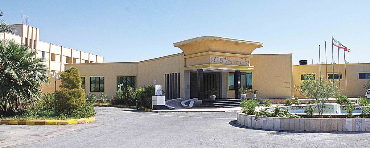 11Bam-Parsian-Hotel-1200x480