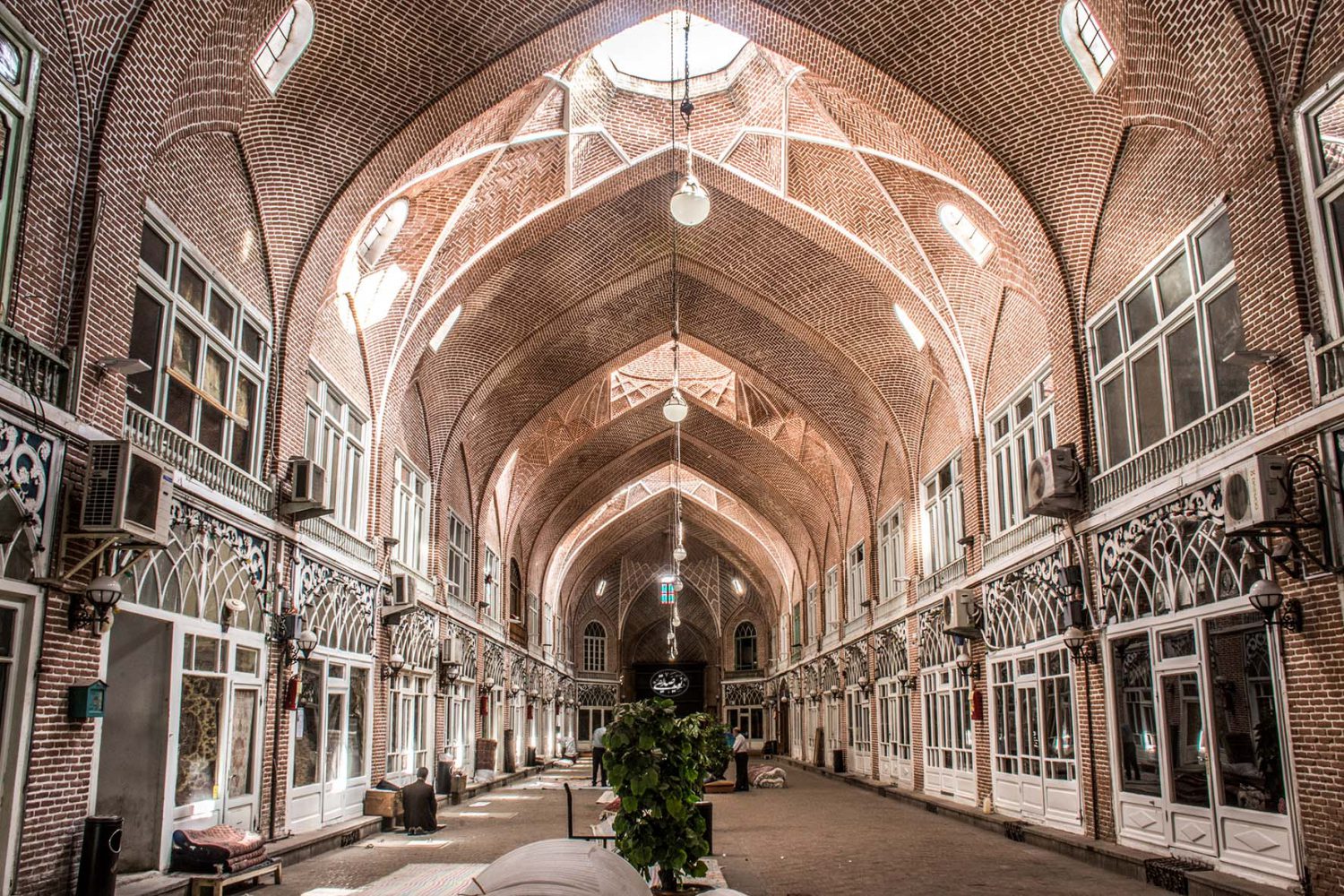 11Mozaffariyeh_Grand_Bazzar_of_Tabriz_IRAN