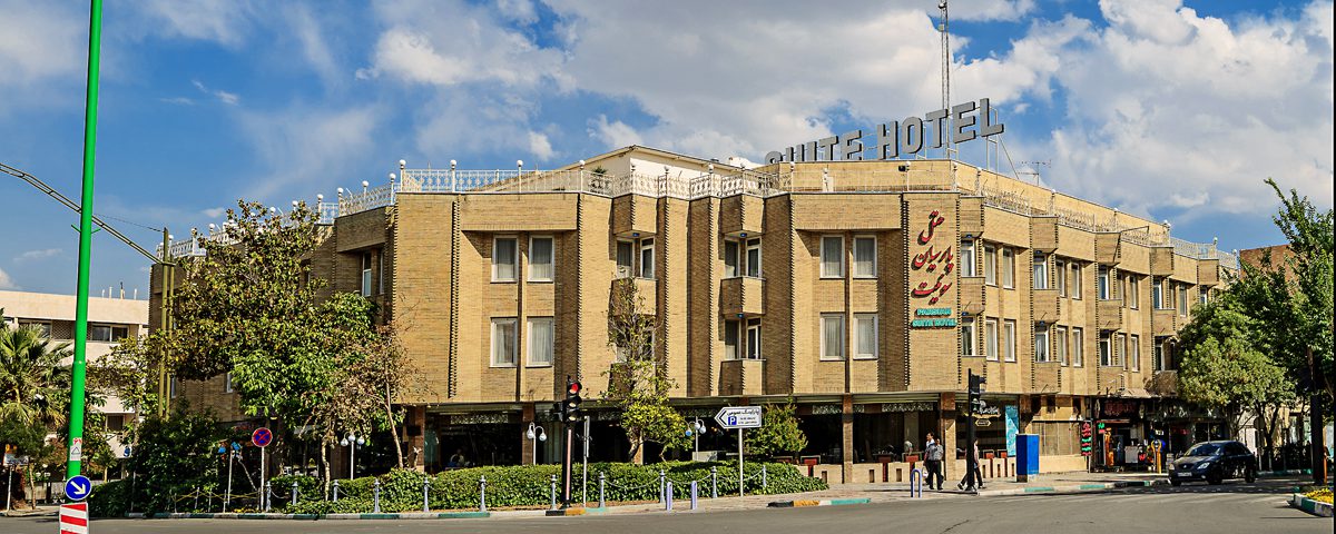 11Suite-Parsian-Hotel-1200x480