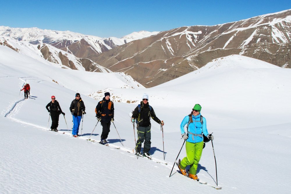iran-Ski-tour-Dizin-and-Shemshak