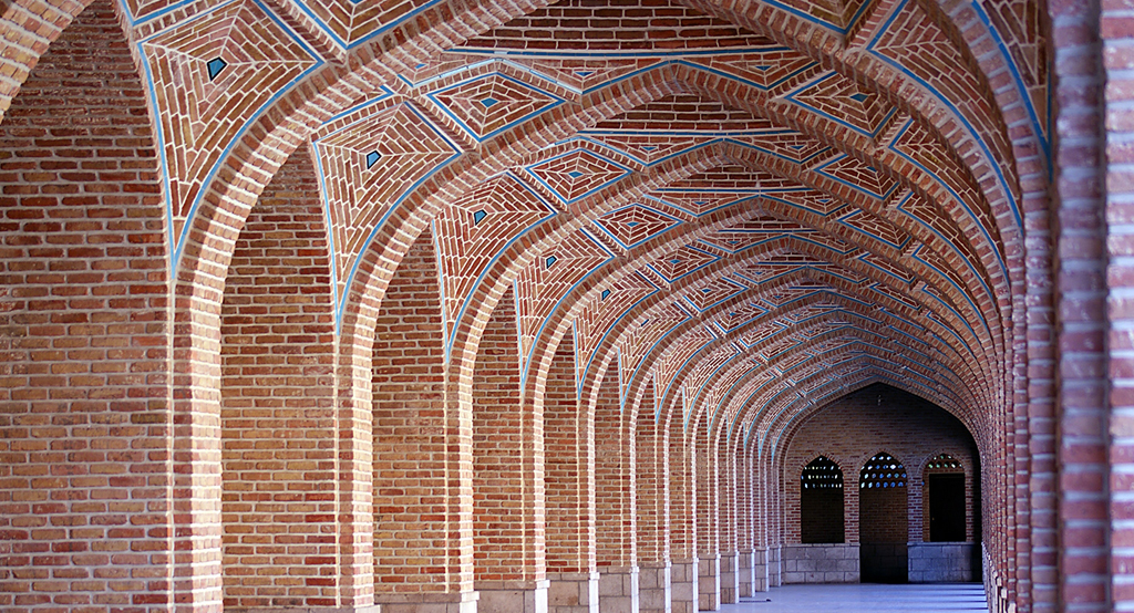 11Tabriz-travel-guid-travelartin