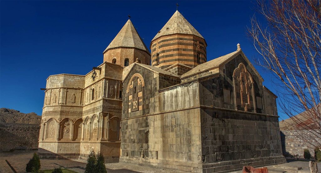11Iran Armenian monasteries Travel Artin