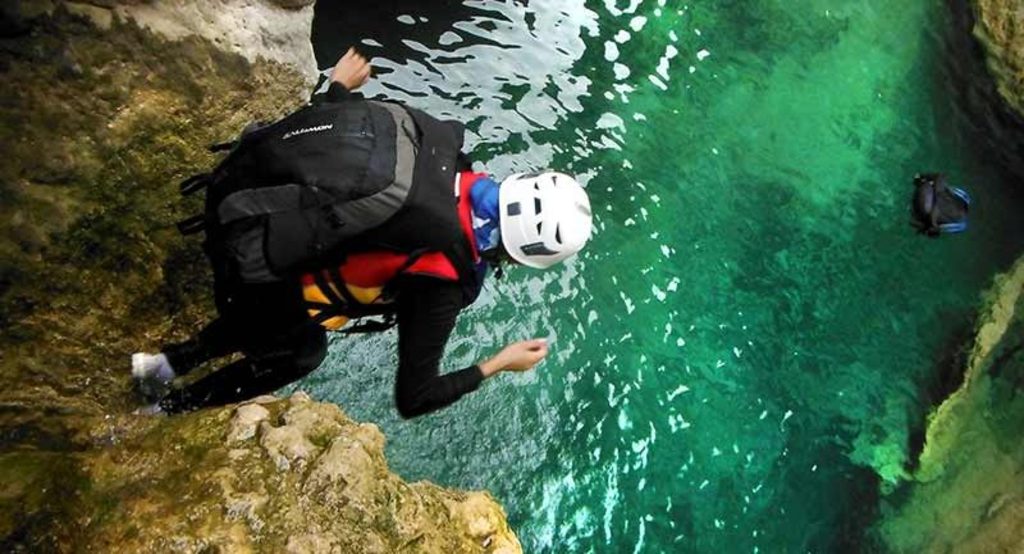 11canyoning Iran adventure tours travelartin.com